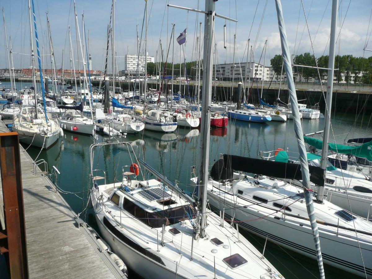 Escale Marine A Calais 4 Etoiles公寓 外观 照片